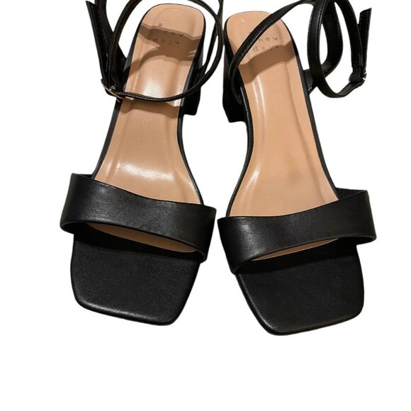 A New Day Block‎ Heels - Picture 3 of 7